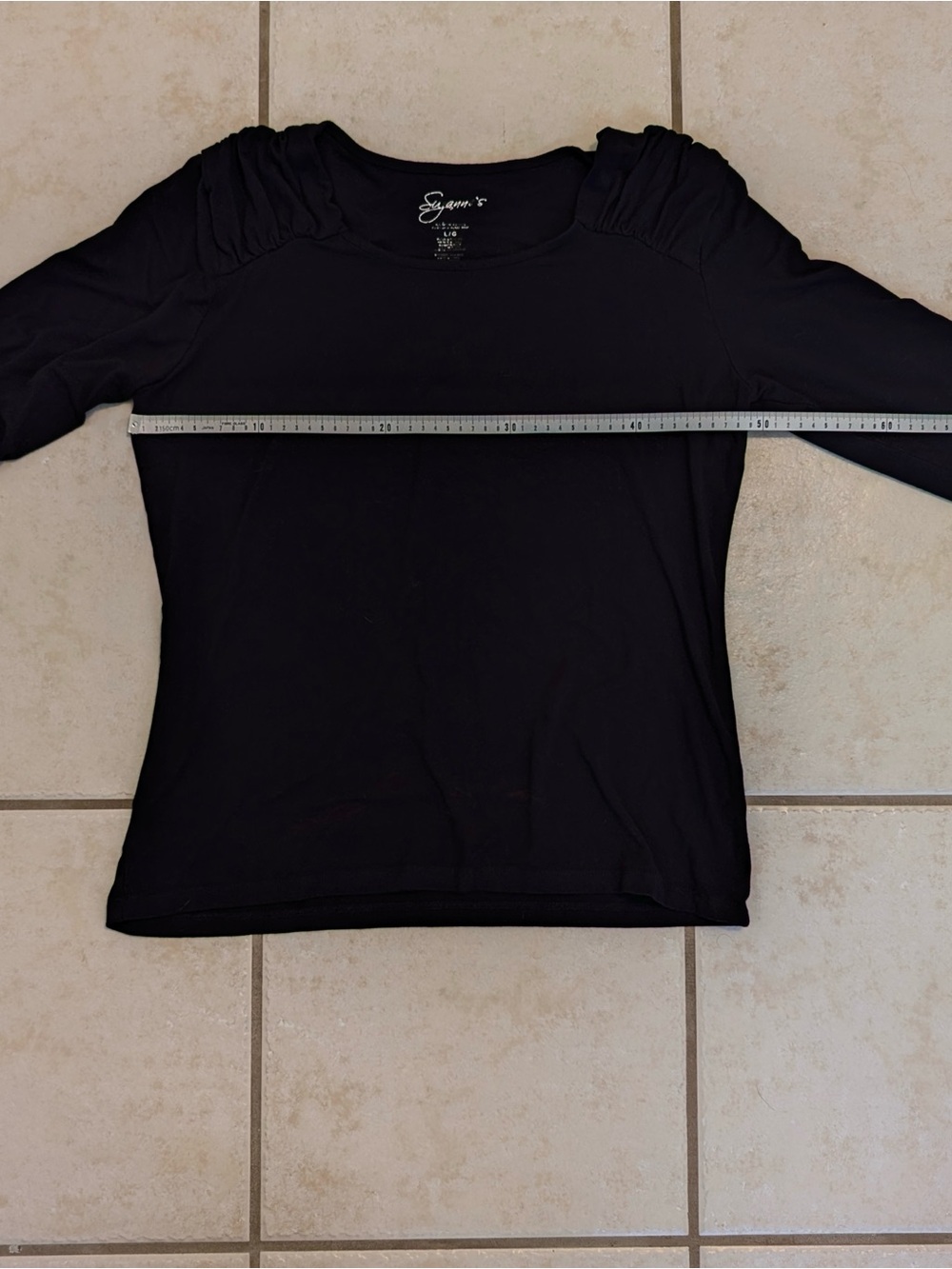 Y2K Suzanne’s Runched Shoulder Shirt - Picture 6 of 16